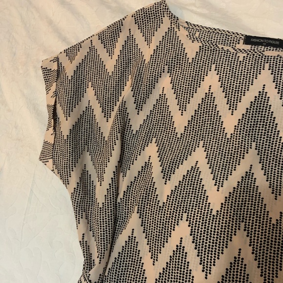 Fashion To Figure On The Dotted Line Zig Zag Tunic - Picture 3 of 12